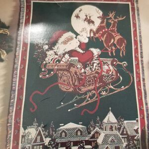 Santa in Sleigh holiday throw blanket 50"x68" new old stock vintage Color Forum